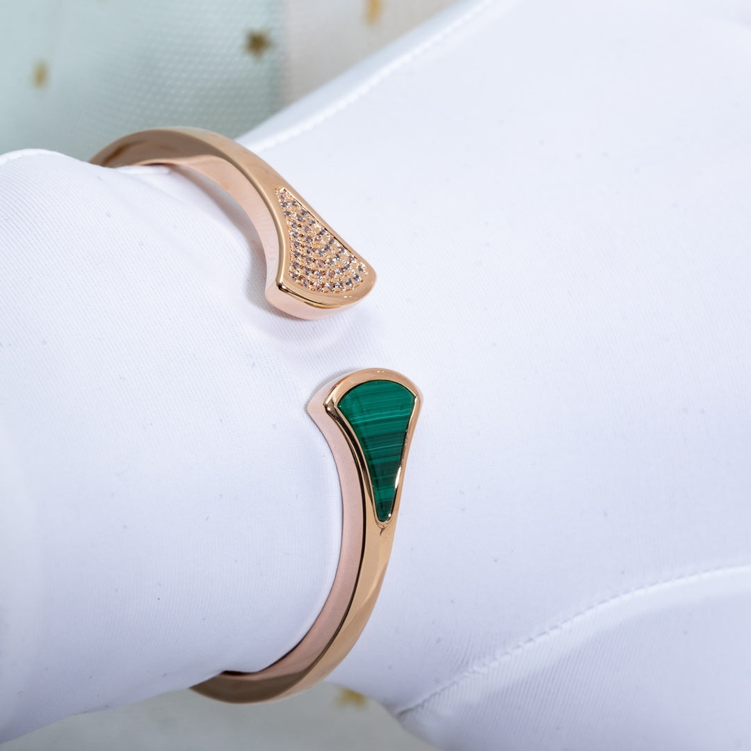 BVLGARI DREAM BRACELET OPEN MALACHITE PINK GOLD