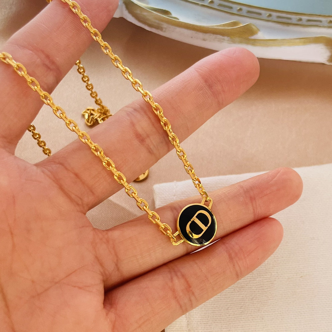 DIOR CD PEDANT NECKLACE GOLD