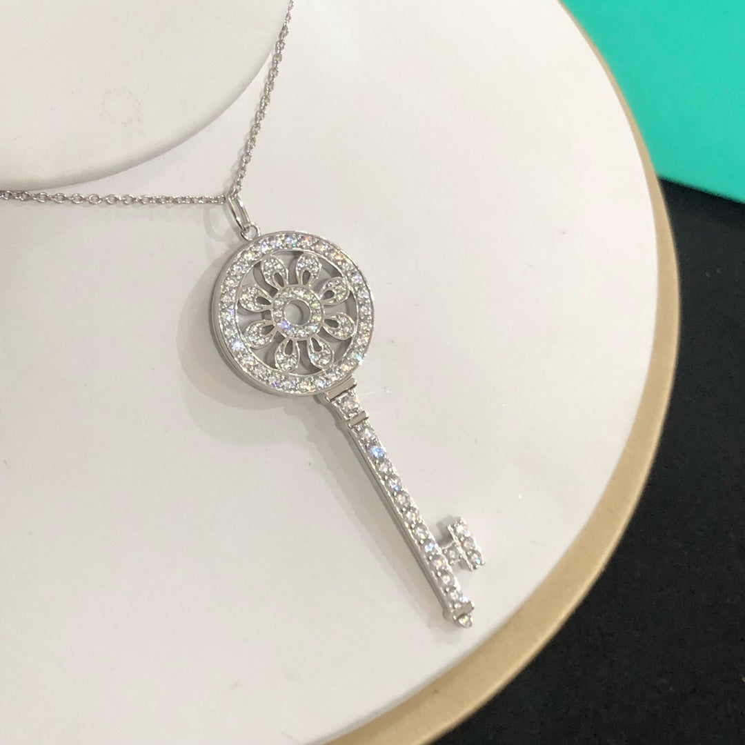 TIFFANY KEYS PETALS DIAMOND NECKLACE