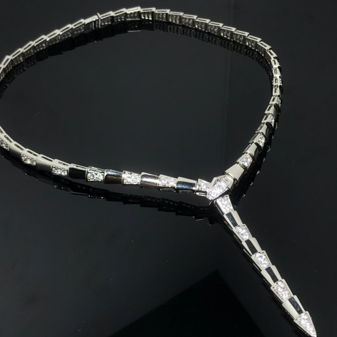 BVLGARI SERPENT VIPER DIAMOND NECKLACE
