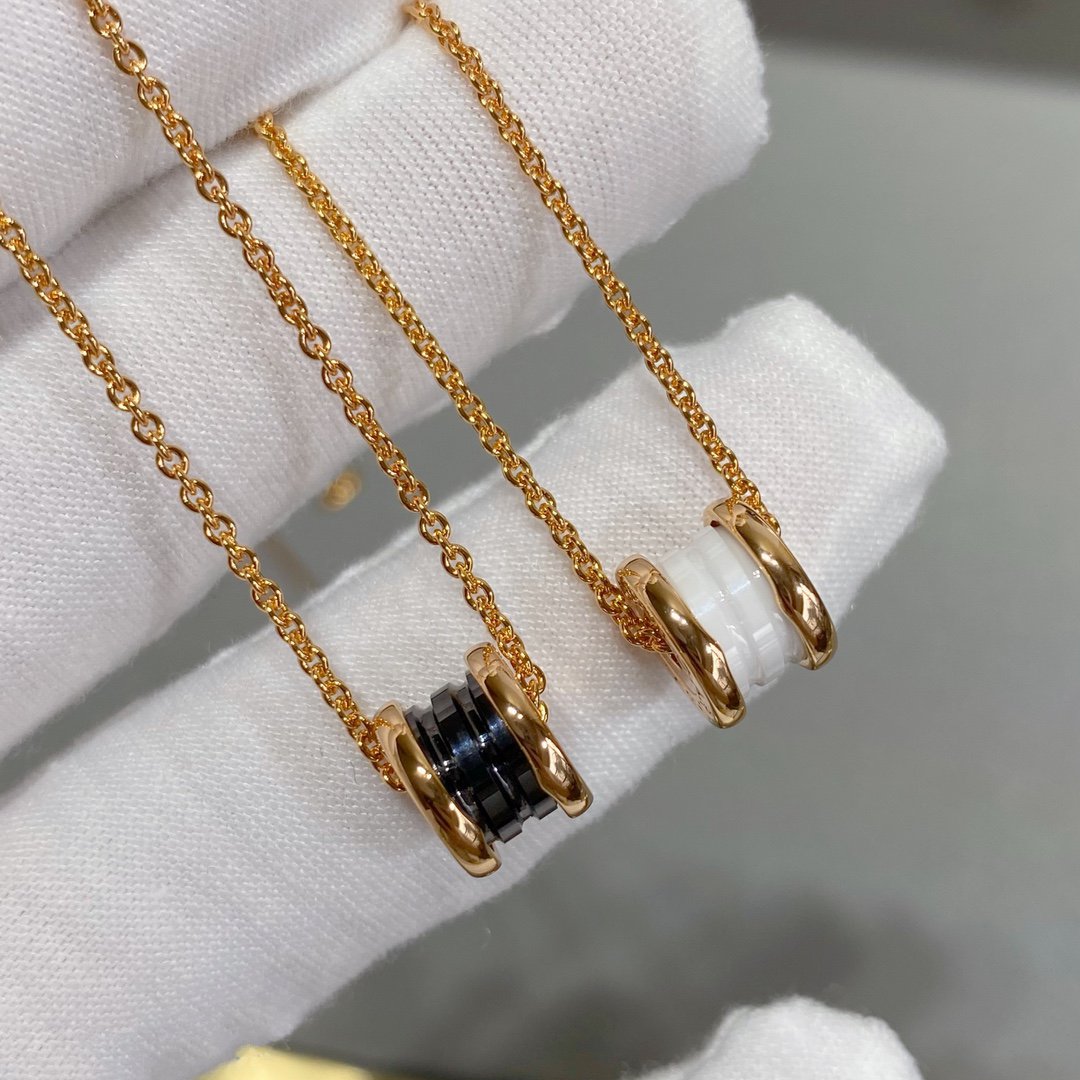 BVLGARI ZERO 1 CERAMIC MINI NECKLACE