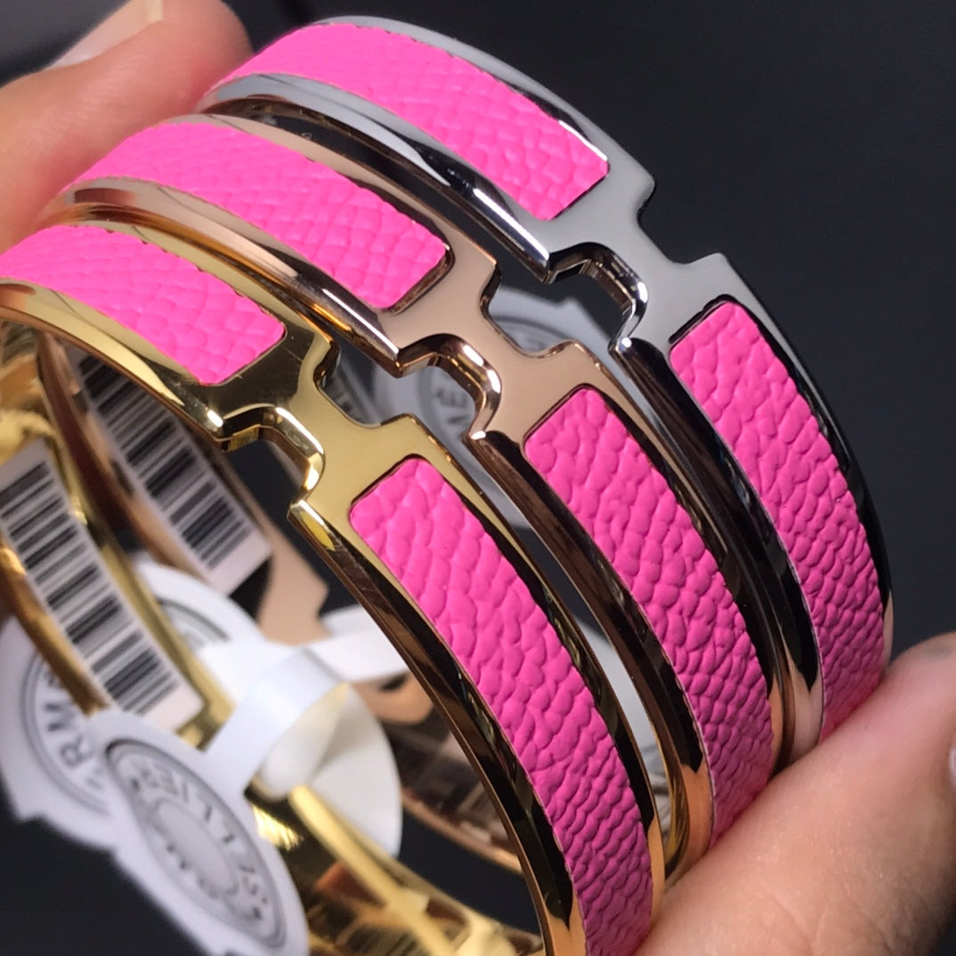 HERMES H Pig Nose Pink Bracelet