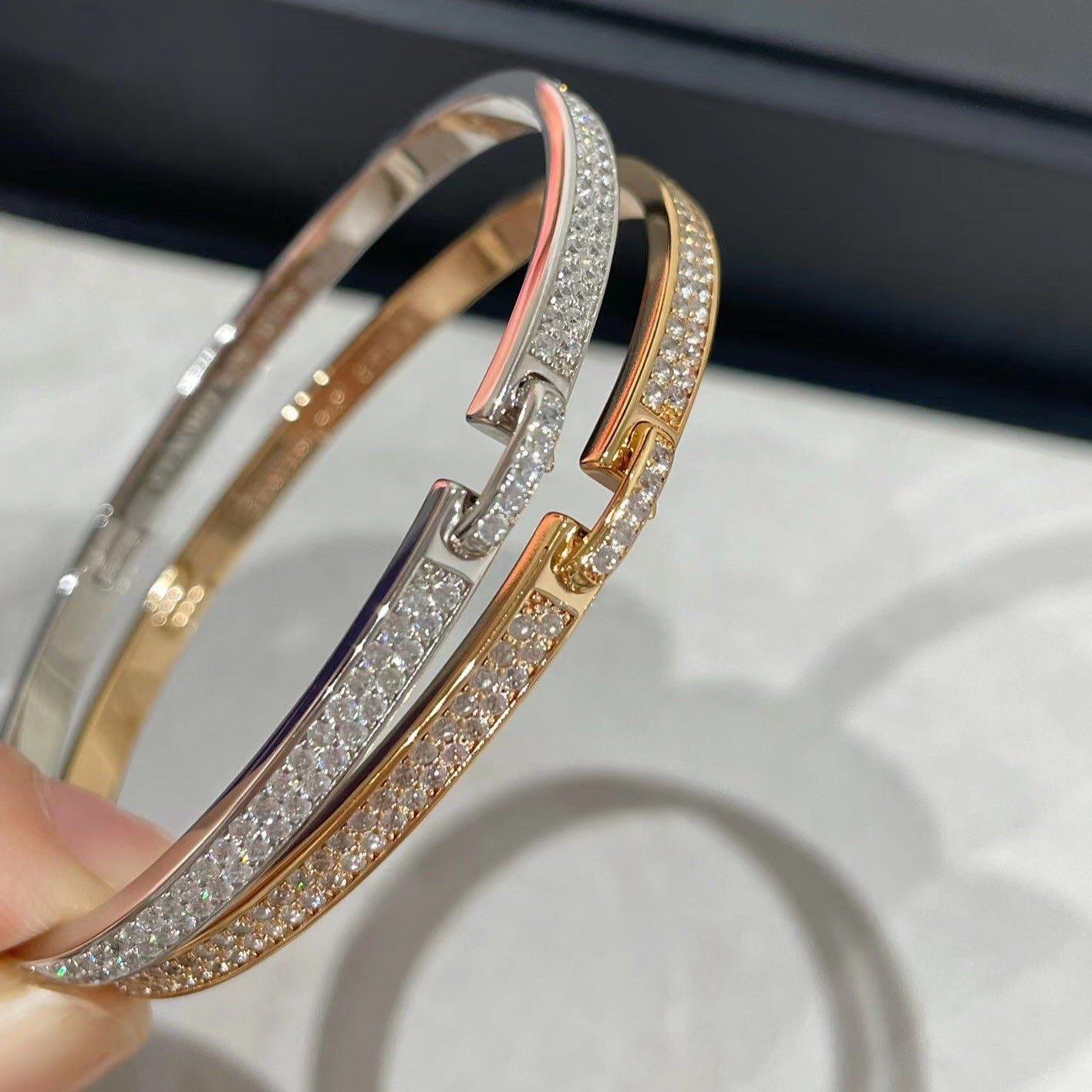 CHAUMET LIENS ÉVIDENCE DIAMOND PAVED BRACELET