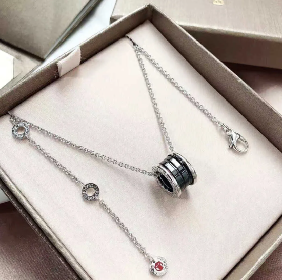 BVLGARI ZERO 1 DIAMOND CERAMIC NECKLACE