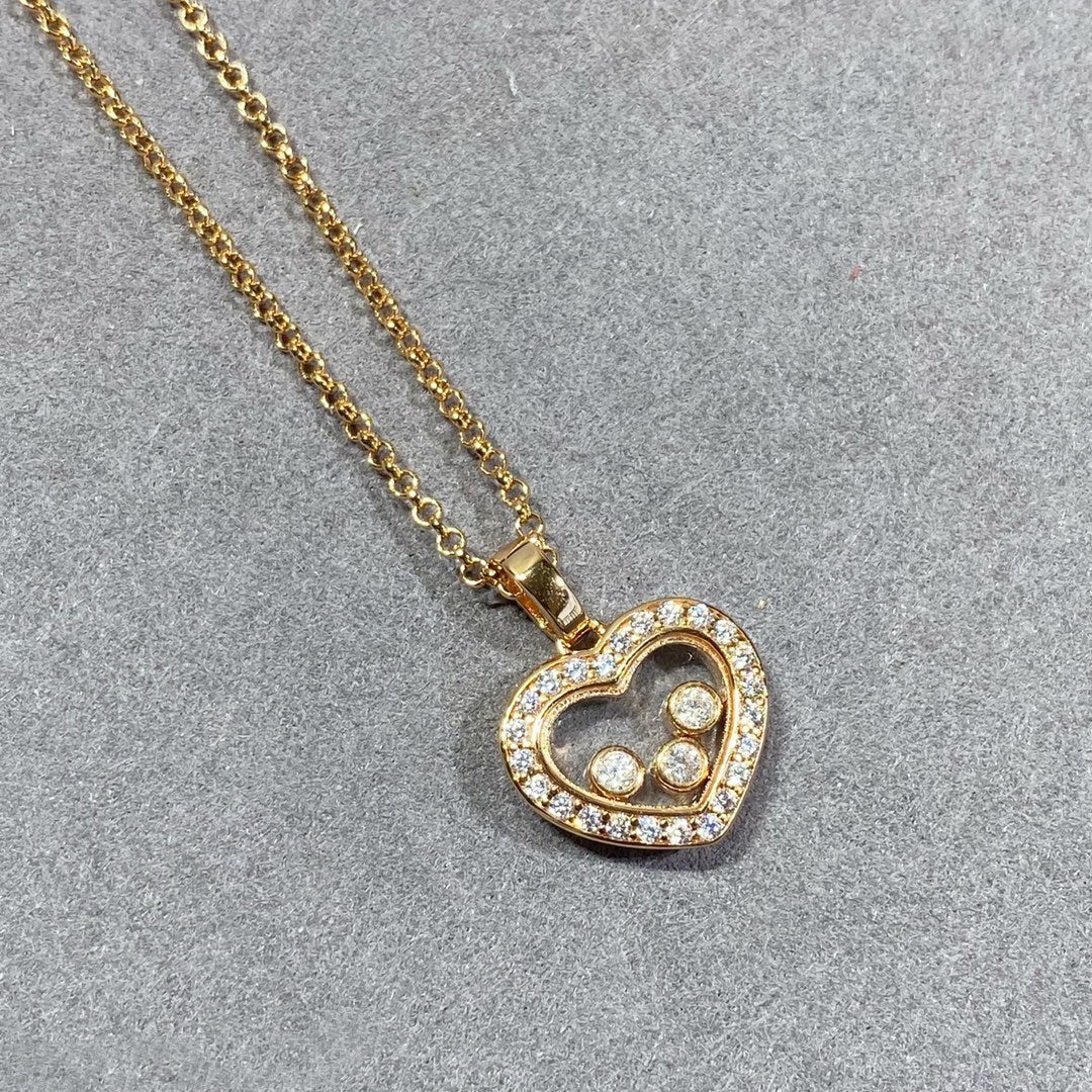 CHOPARD HAPPY HEART DIAMOND NECKLACE