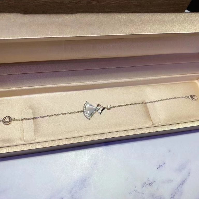 BVLGARI DREAM BRACELET WHITE MOP SILVER DIAMOND