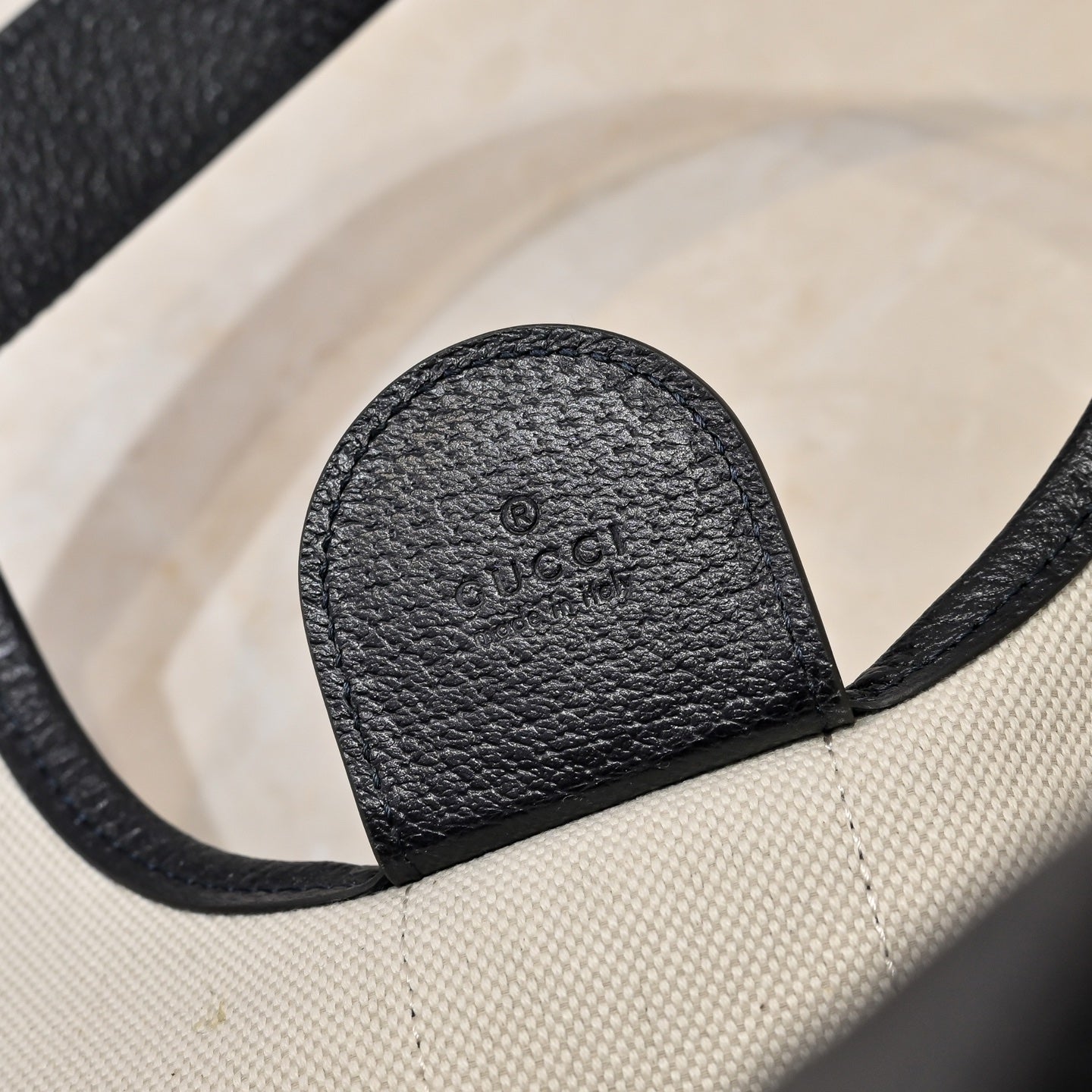 GUCCI Giglio Tote Bag