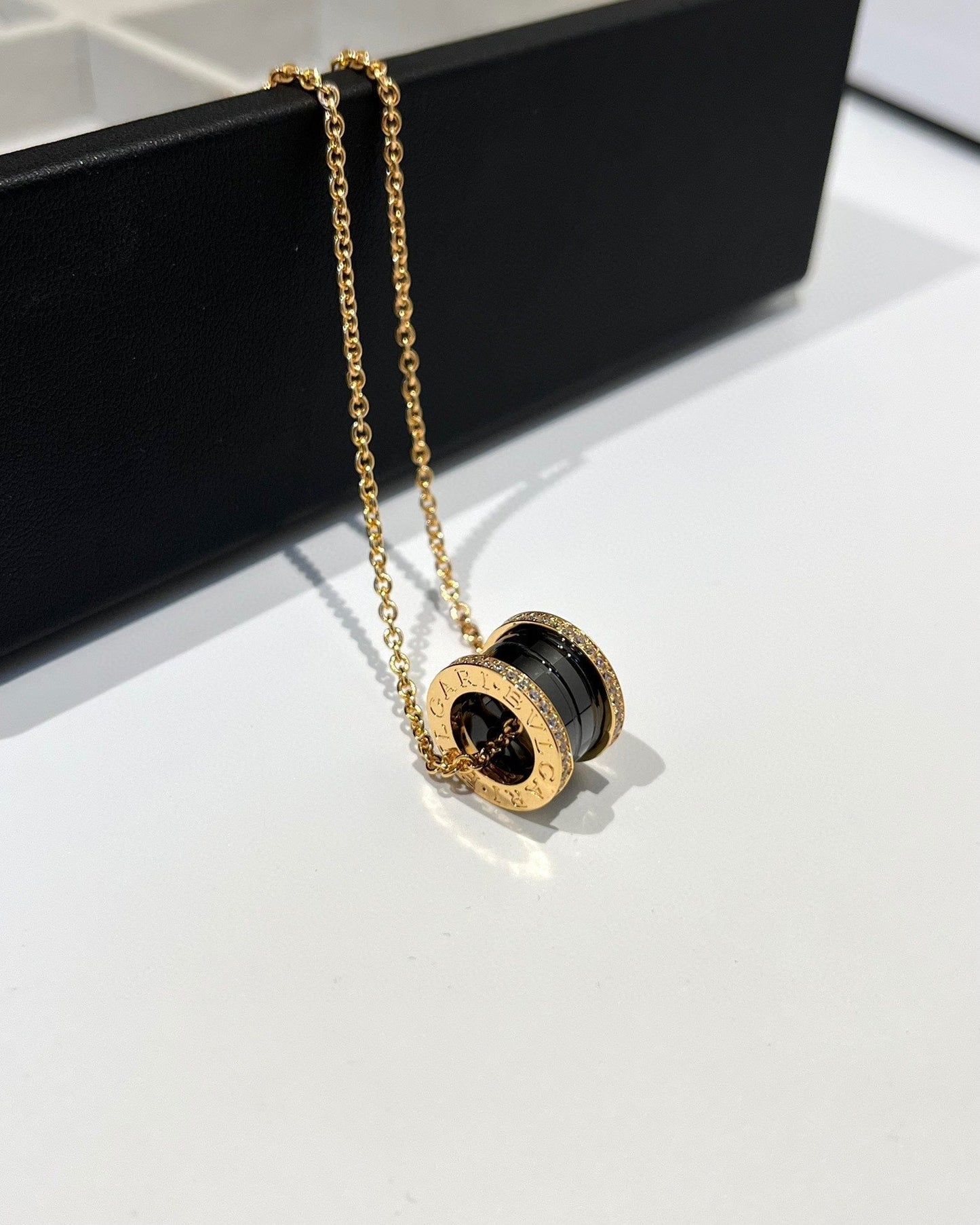 BVLGARI ZERO 1 BLACK CERAMIC DIAMOND PINK GOLD NECKLACE