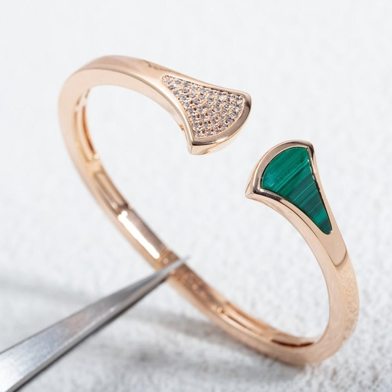 BVLGARI DREAM BRACELET OPEN MALACHITE PINK GOLD