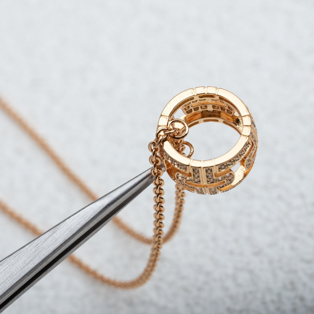 BVLGARI PARENTESI NECKLACE PINK GOLD DIAMOND