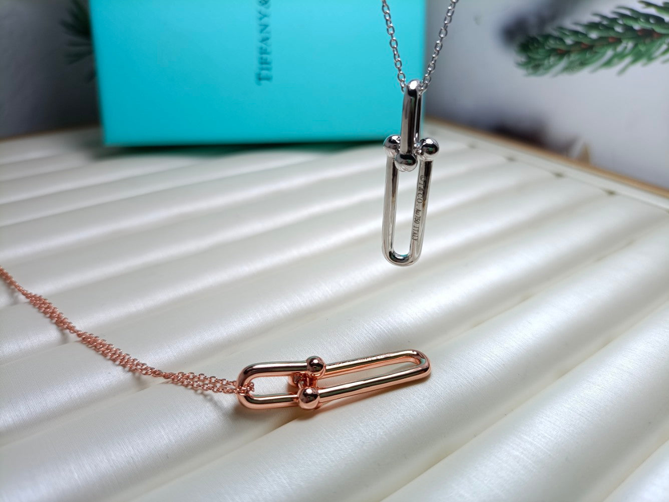 TIFFANY HARDWEAR DROP DOUBLE LINK PEDANT NECKLACE