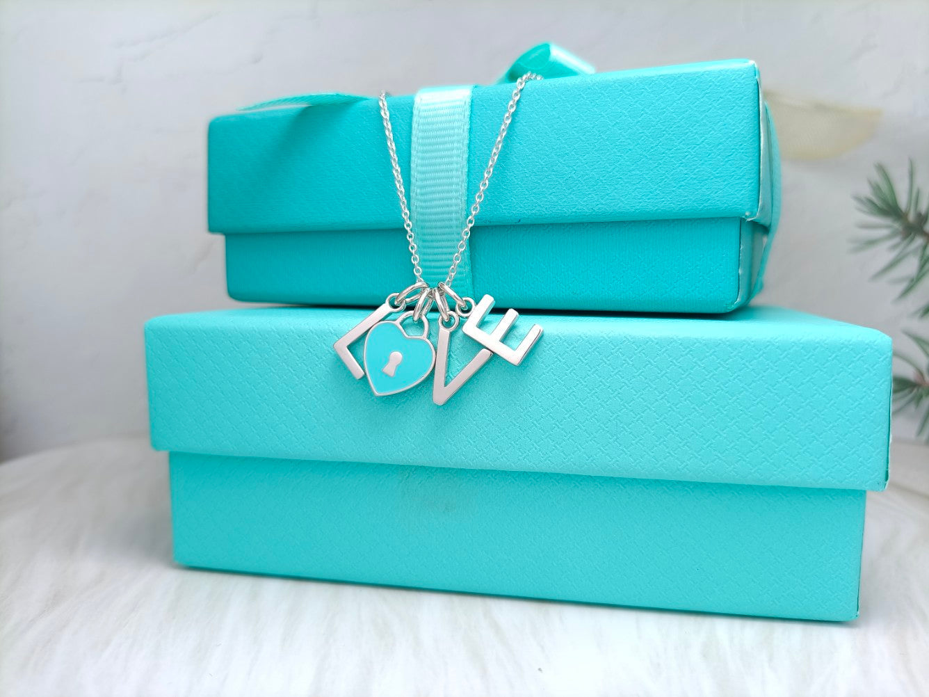 TIFFANY LOVE TEXT PEDANT NECKLACE