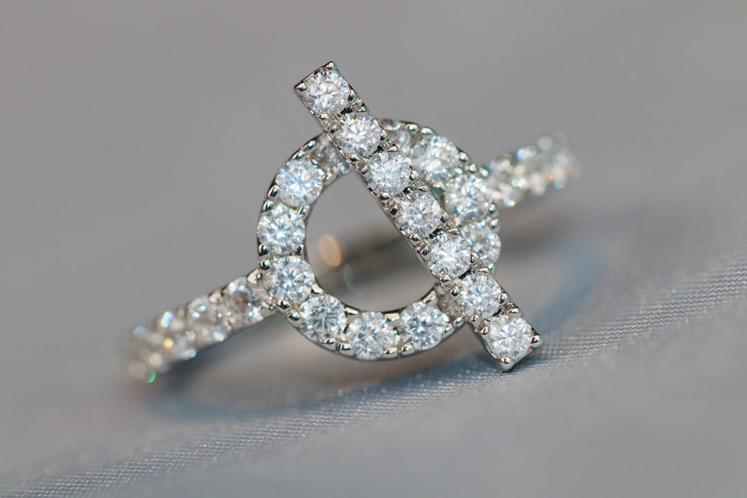 HERMES ECHAPPEE SILVER DIAMOND RING