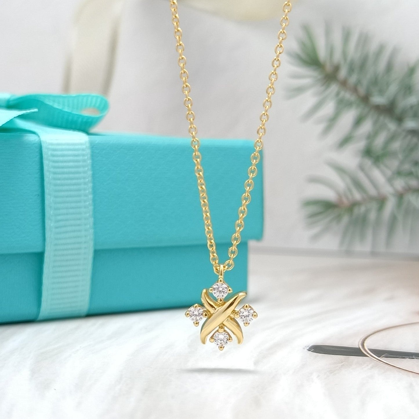 TIFFANY PINWHEEL NECKLACE DIAMOND