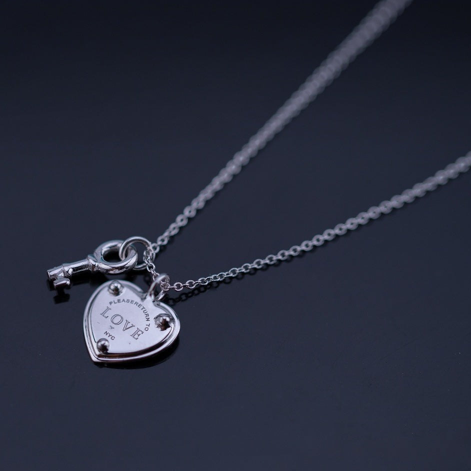 TIFFANY KEY AND HEART SILVER NECKLACE