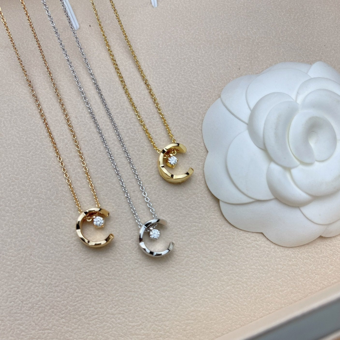 Chanel Crush Diamond Necklace