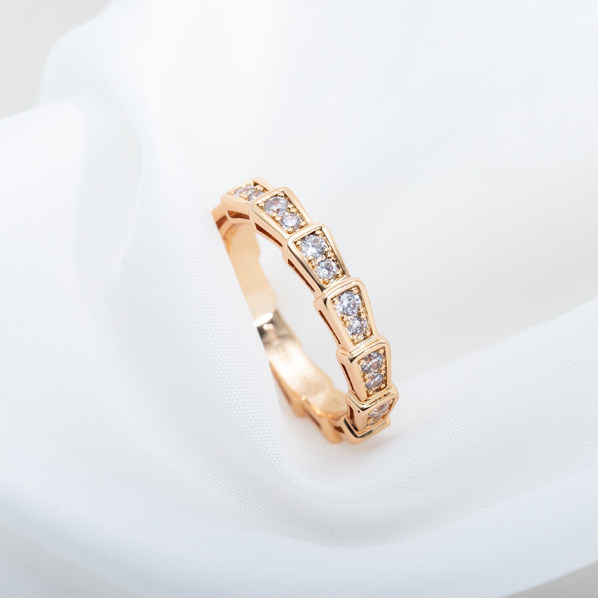 BVLGARI SERPENTI RING PINK GOLD DIAMOND PAVED 3MM