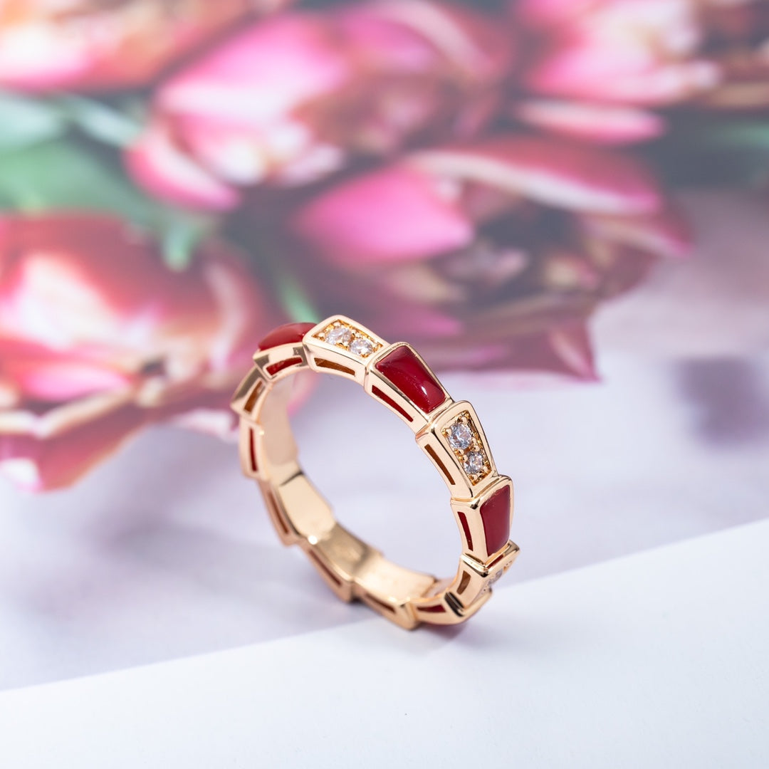 BVLGARI SERPENTI RING PINK GOLD CARNELIAN DIAMOND 3MM