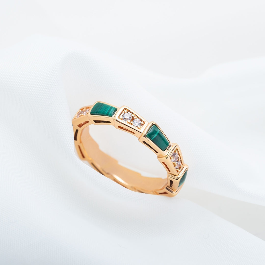BVLGARI SERPENTI RING PINK GOLD MALACHITE DIAMOND 3MM