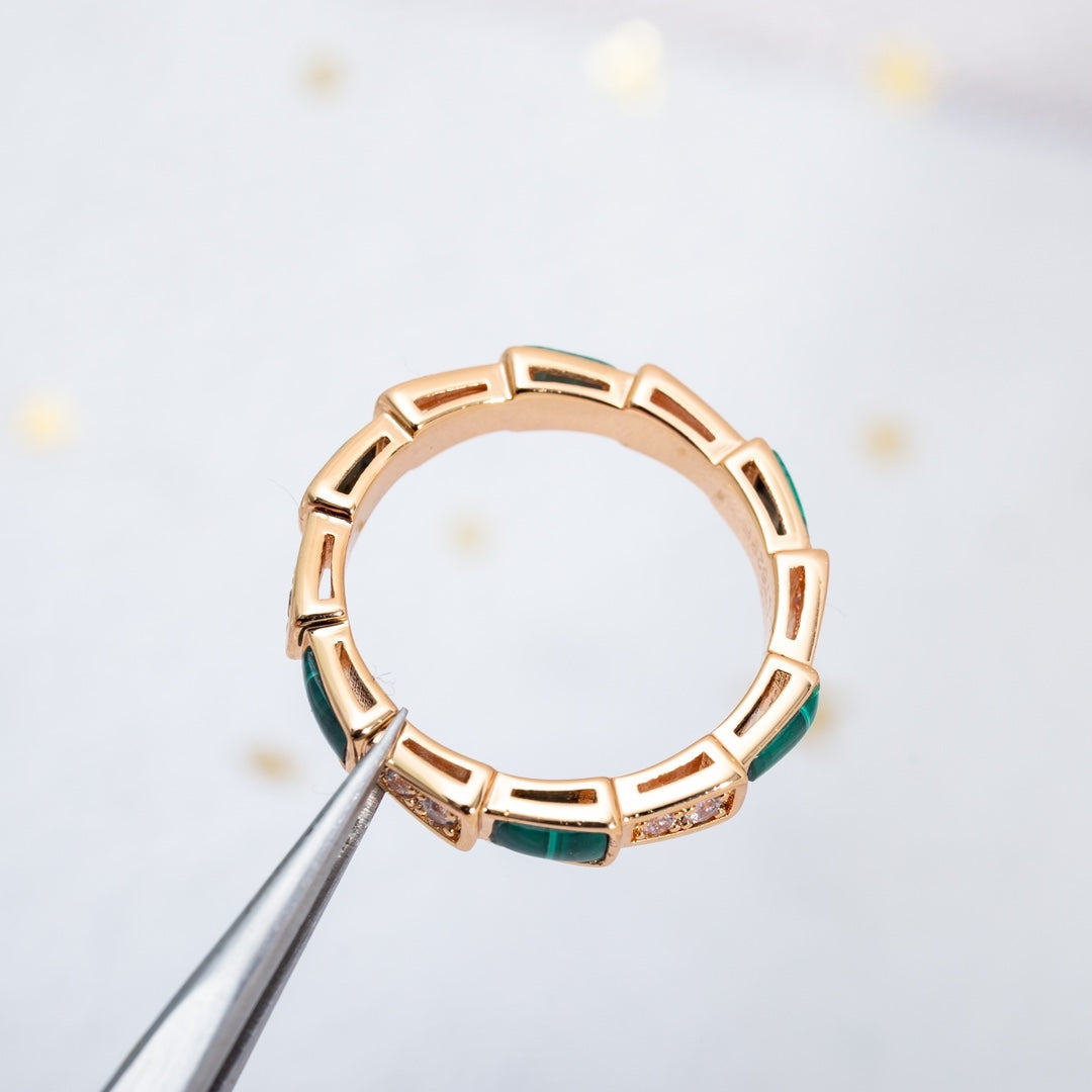 BVLGARI SERPENTI RING PINK GOLD MALACHITE DIAMOND 3MM
