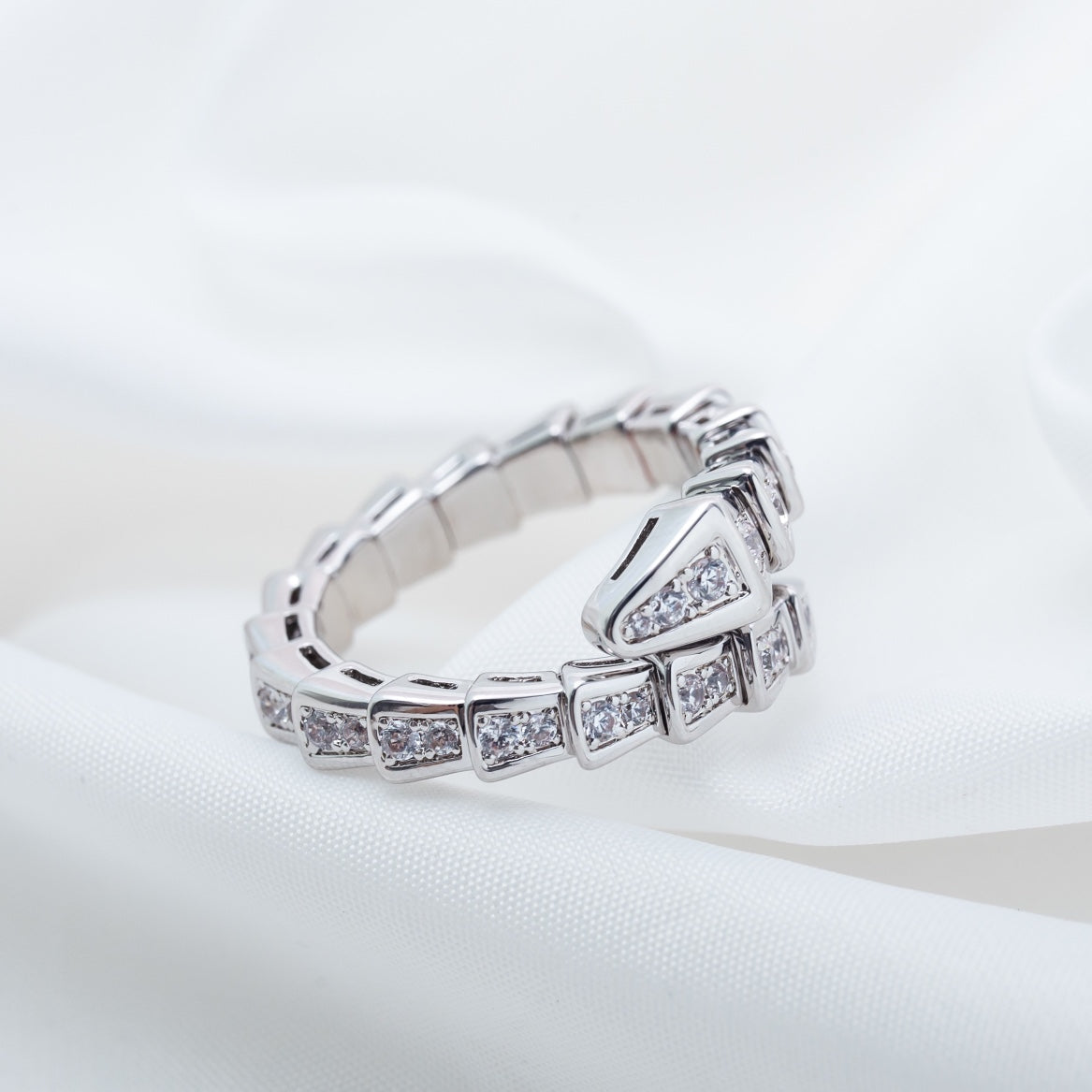 BVLGARI SERPENTI RING SILVER DIAMOND PAVED 4MM