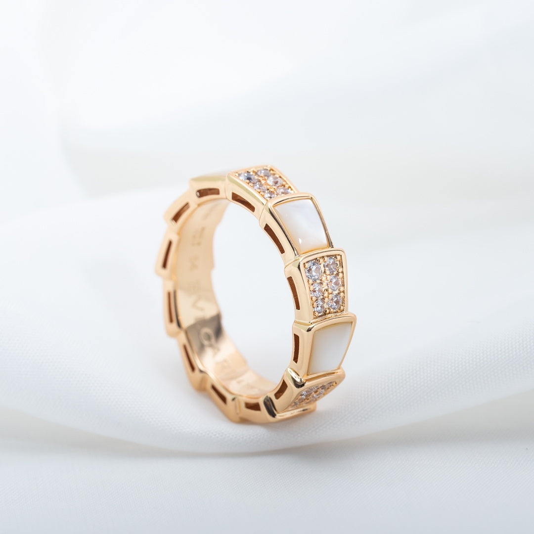 BVLGARI SERPENTI RING PINK GOLD MOP DIAMOND PAVED 4MM