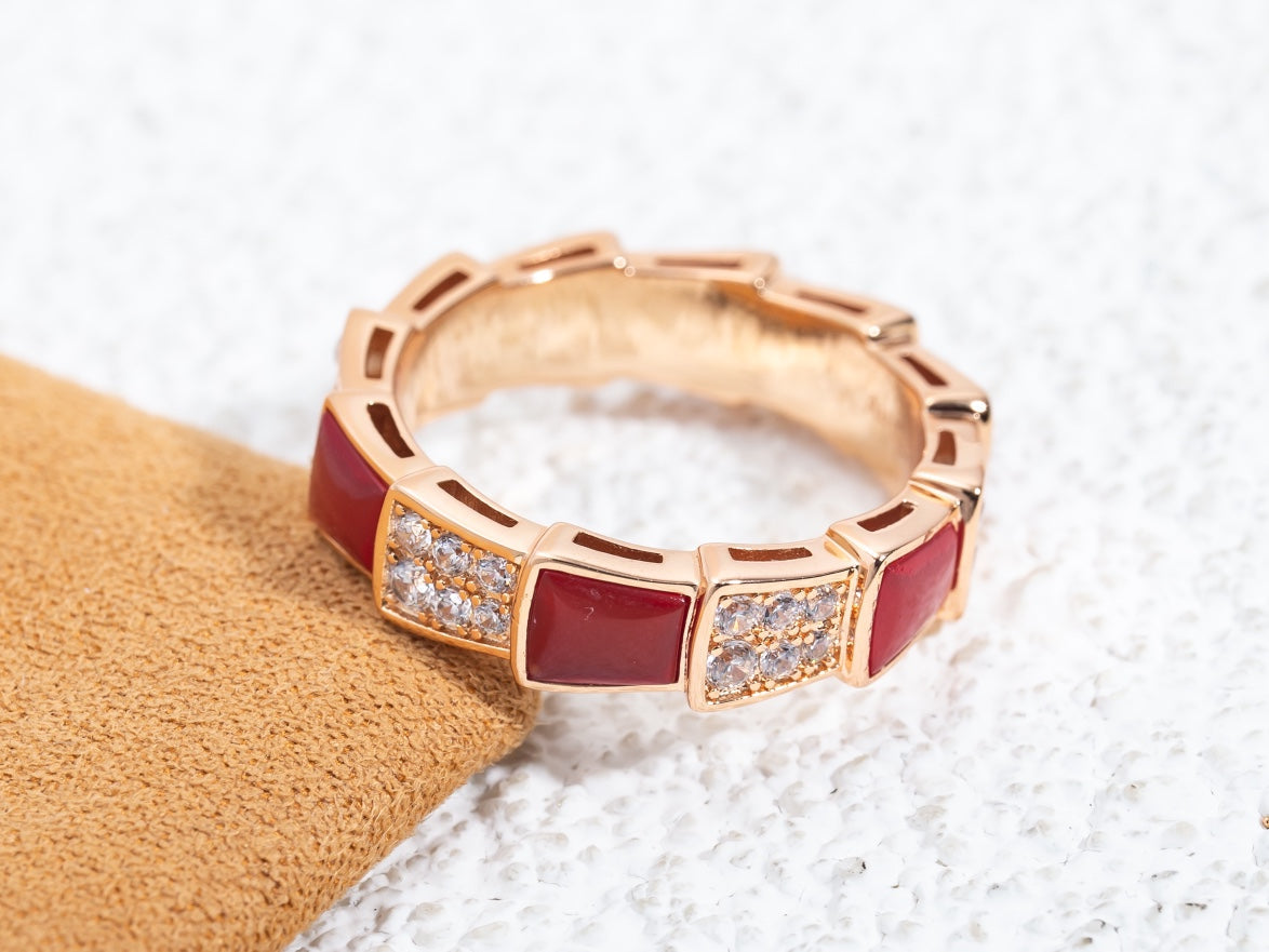 BVLGARI SERPENTI RING PINK GOLD CARNELIAN DIAMOND PAVED 4MM