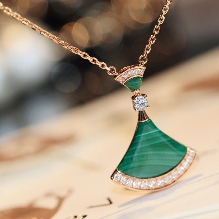 BVLGARI DREAM NECKLACE MALACHITE DIAMOND