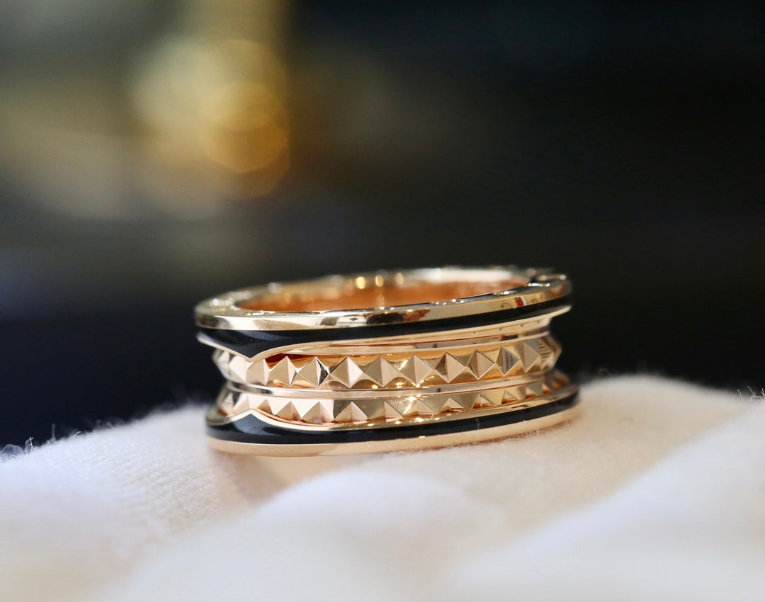 BVLGARI ZERO 1 GOLD BLACK CERAMIC RING