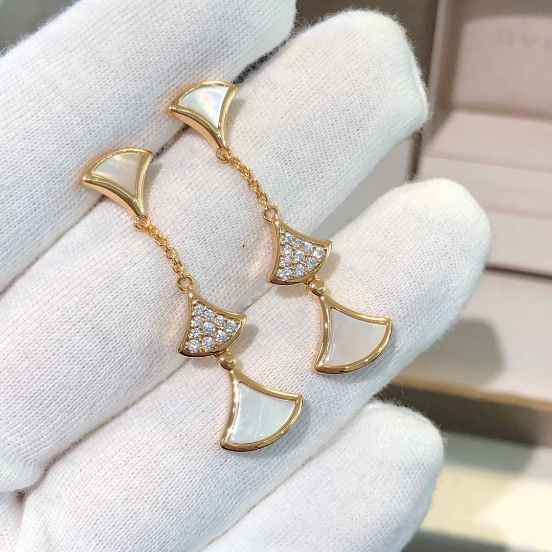 BVLGARI DREAM EARRINGS 3 MOTIFS DIAMOND MOP PINK GOLD