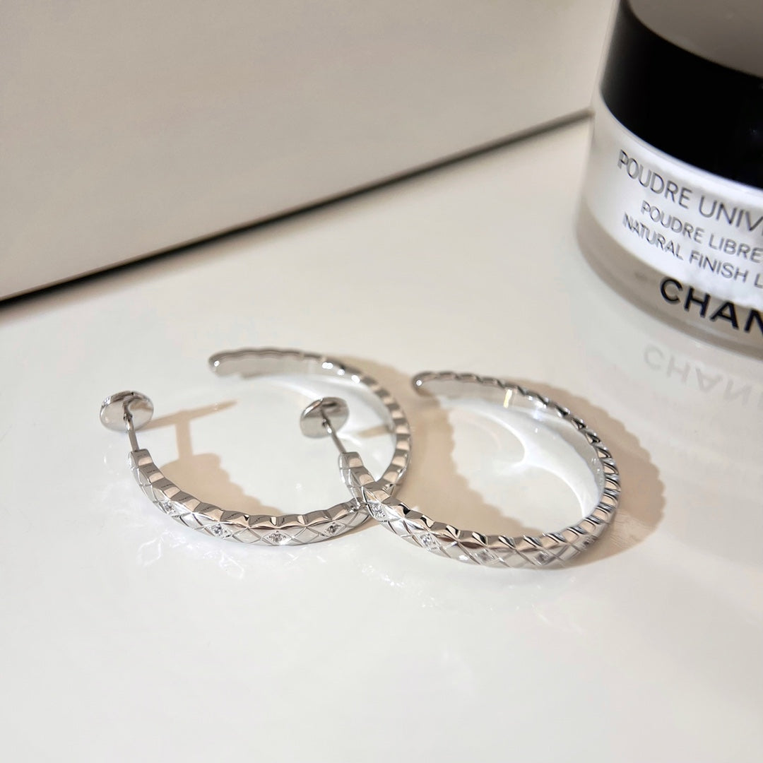 Chanel Crush Diamond Hoop Earrings