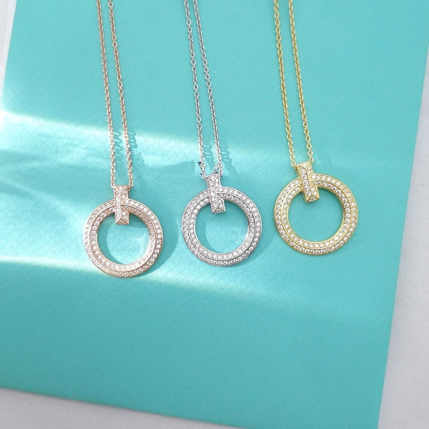 TIFFANY T WIRE PEDANT DIAMOND NECKLACE