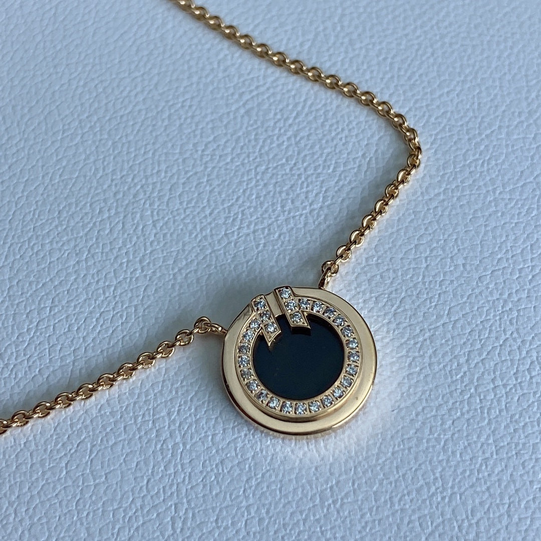 TIFFANY T DIAMOND CIRCLE PEDANT NECKLACE