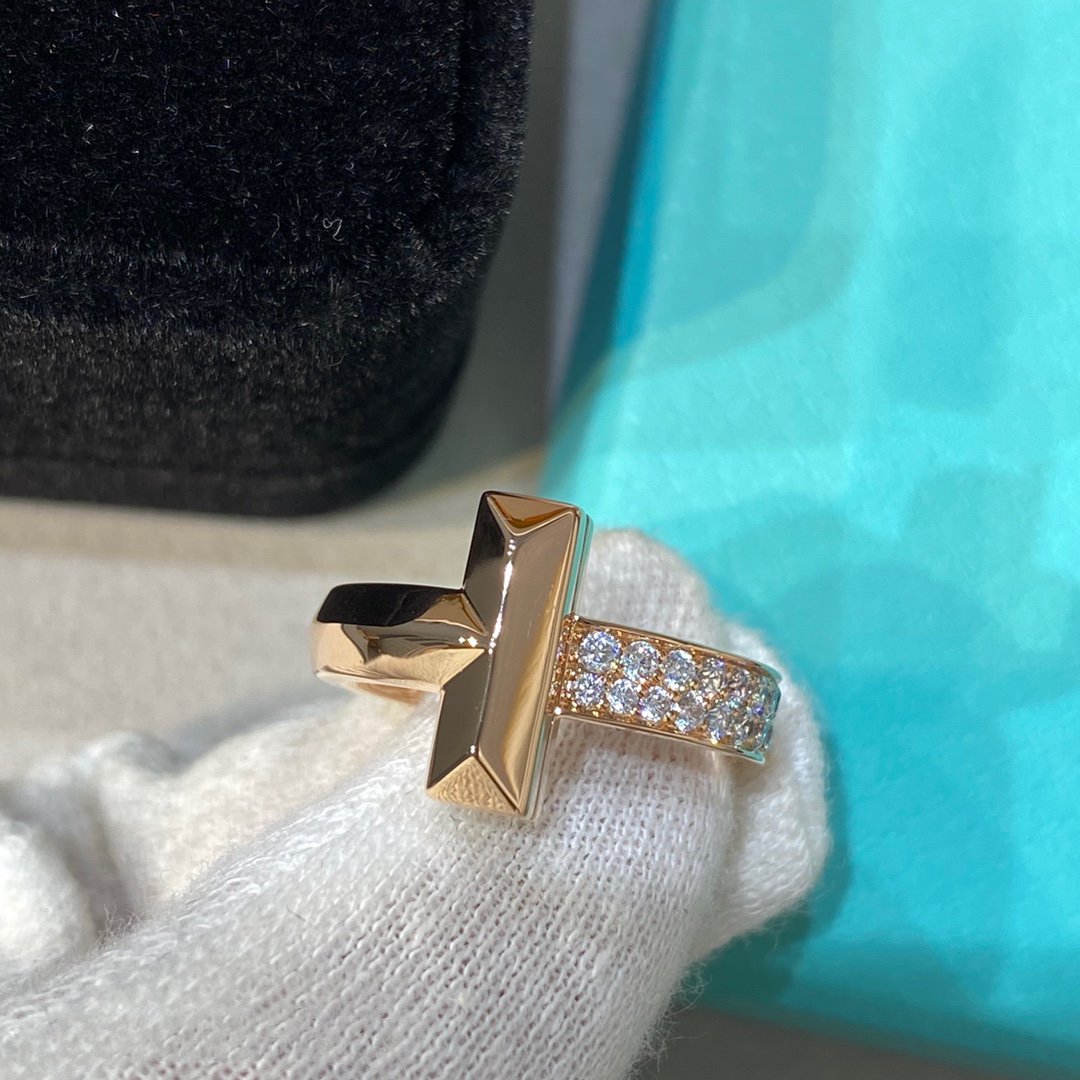 TIFFANY T WIRE MEDIUM DIAMOND RING