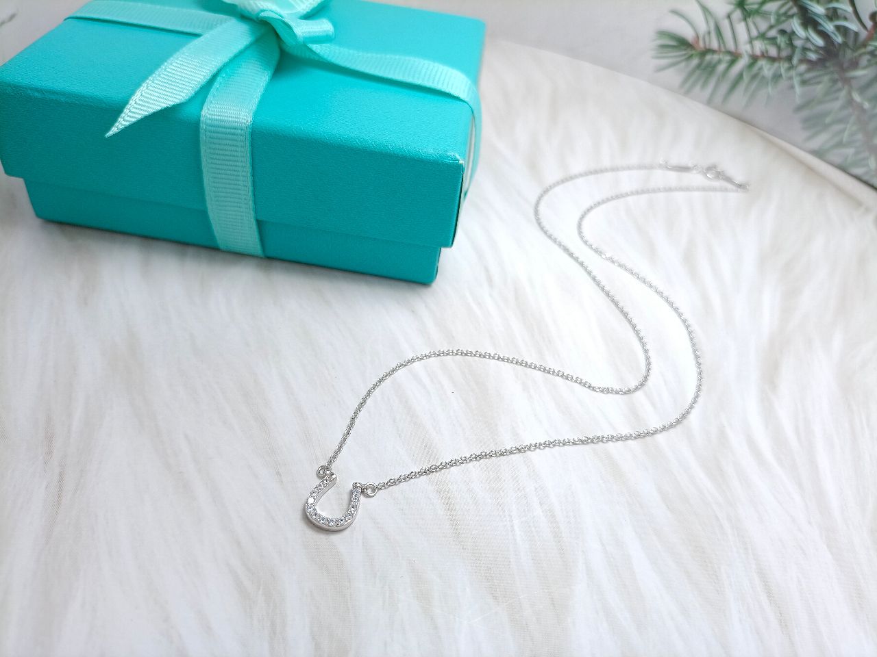 TIFFANY U PEDANT DIAMOND NECKLACE