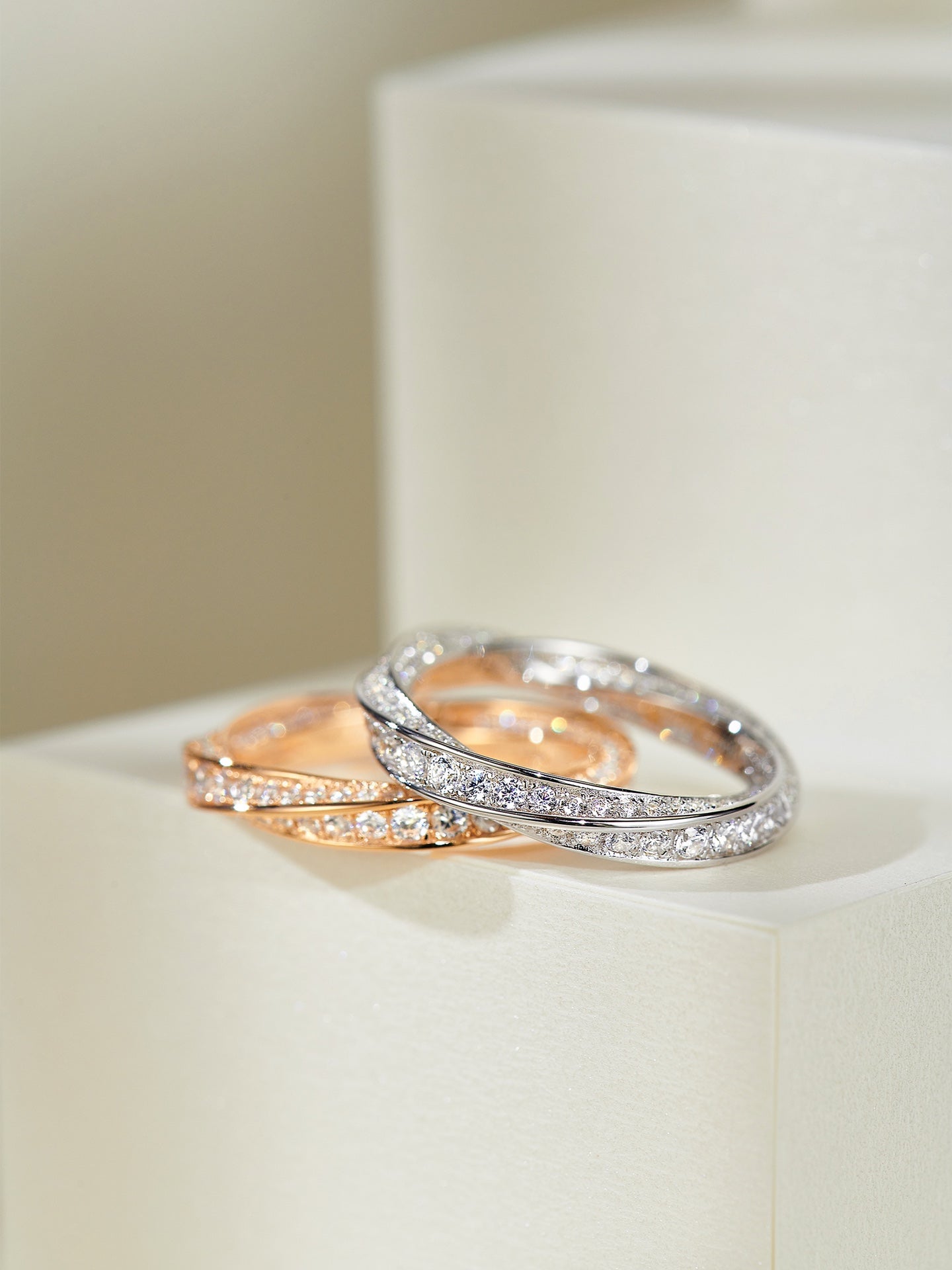 TIFFANY SPIRAL DIAMOND RING