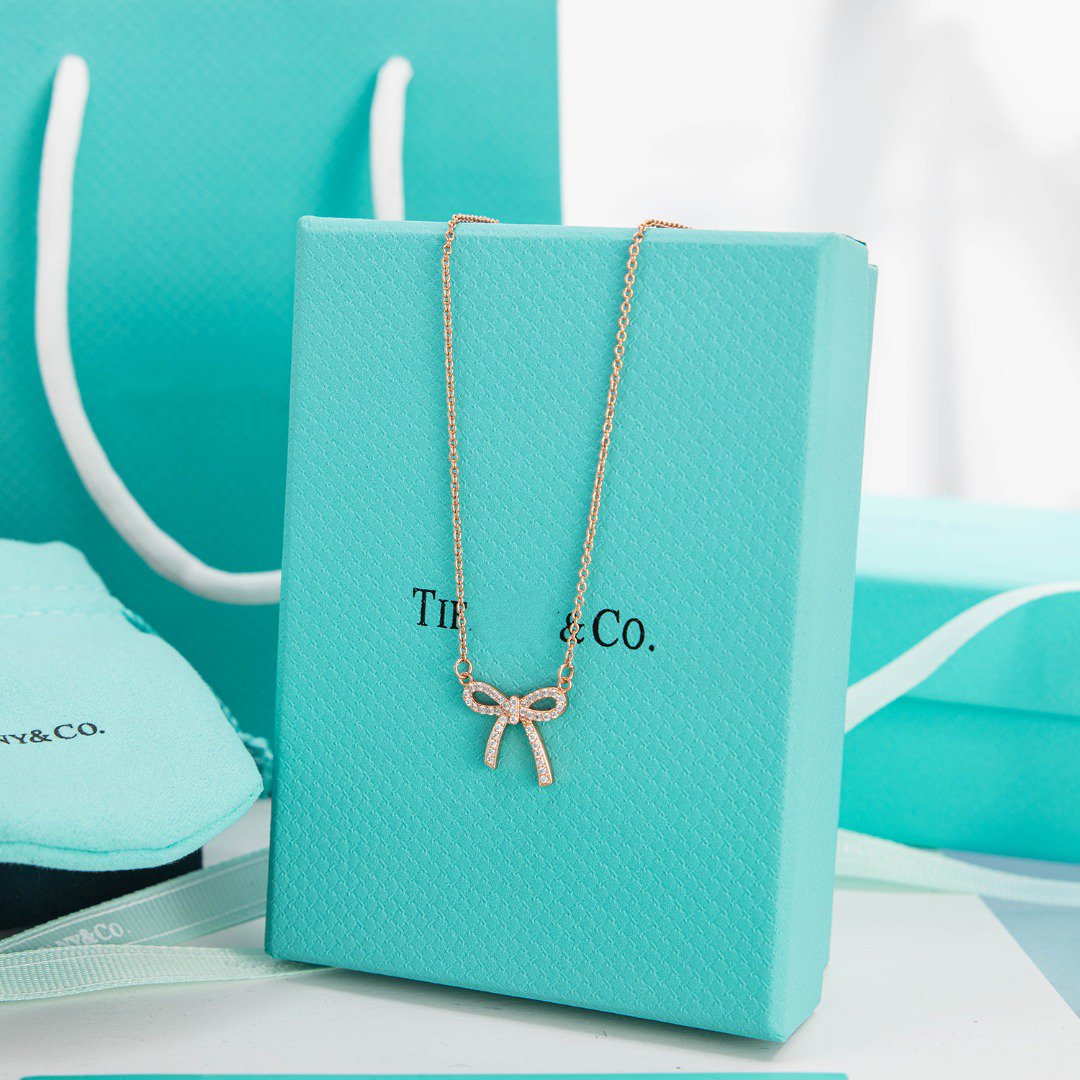 TIFFANY RIBBON NECKLACE BOW PENDANT DIAMOND CHARM CHAIN