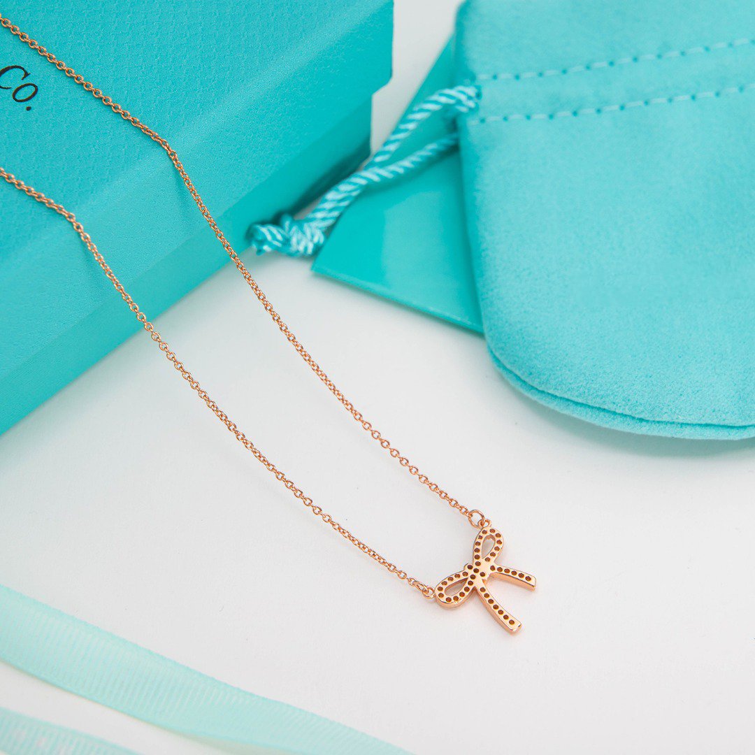 TIFFANY RIBBON NECKLACE BOW PENDANT DIAMOND CHARM CHAIN