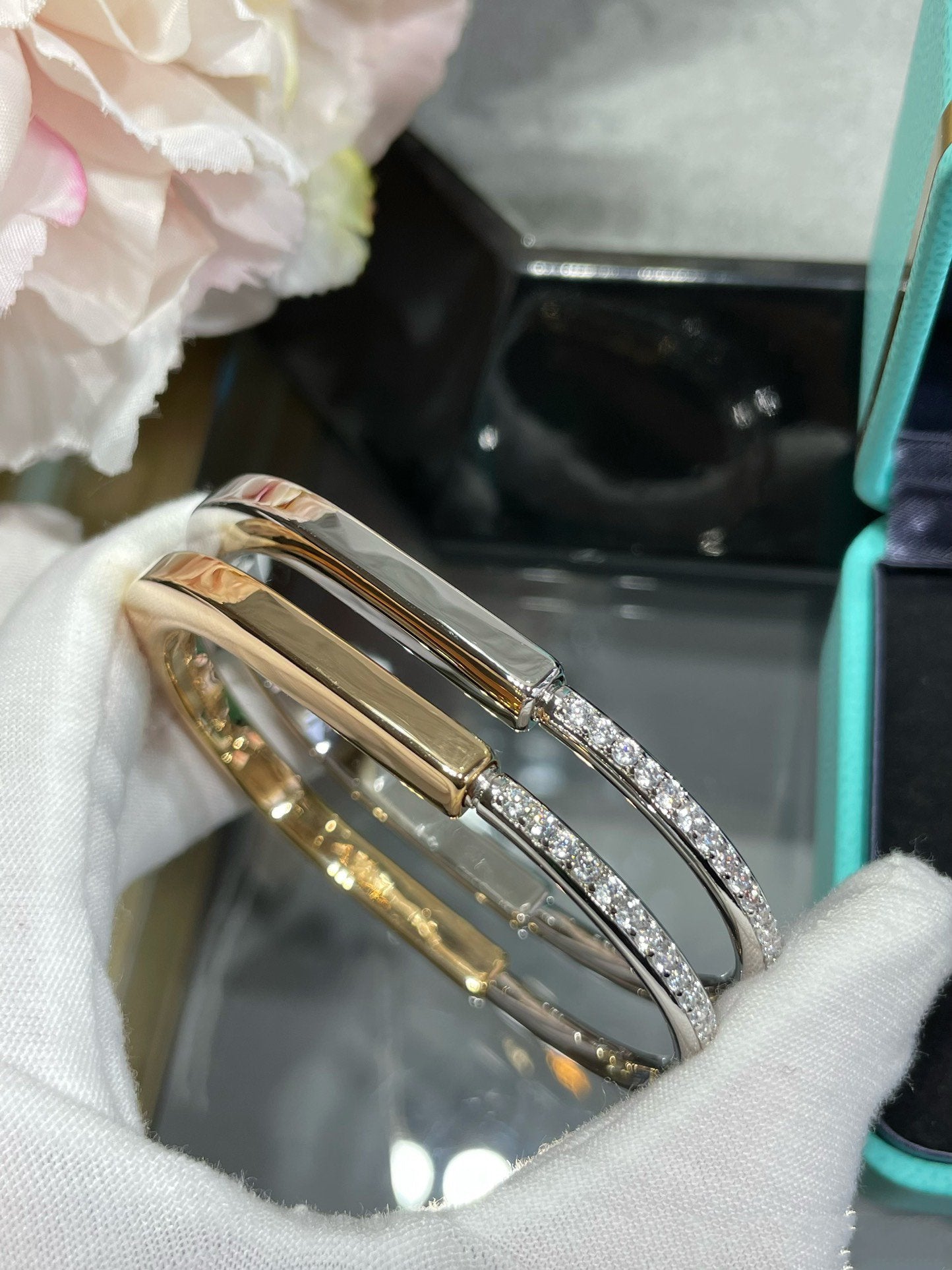 TIFFANY LOCK BRACELET DIAMOND
