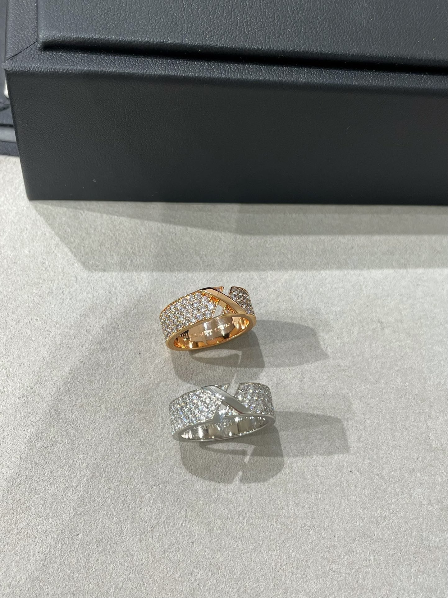 CHAUMET LIENS EVIDENCE PINK GOLD DIAMOND PAVED RING
