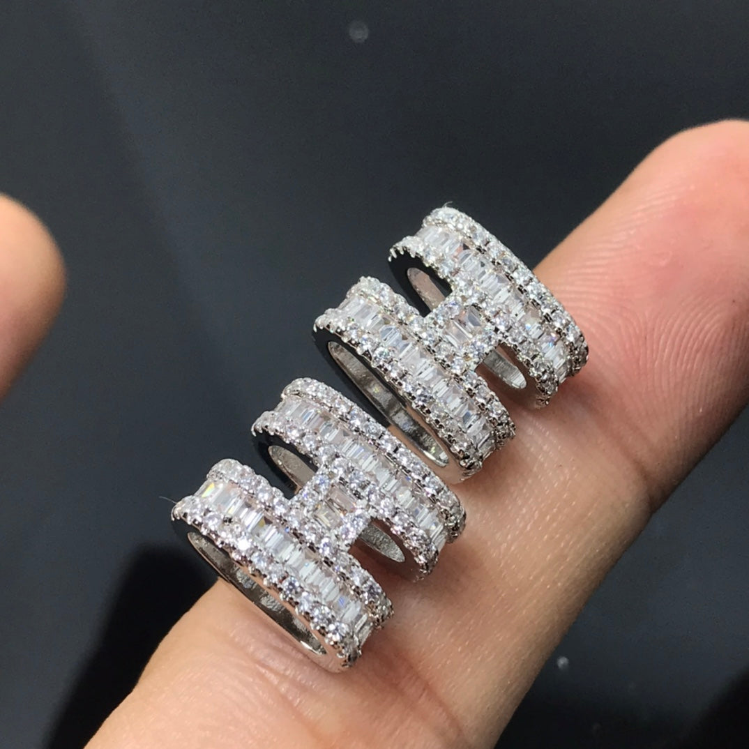 HERMES CLIC H SILVER DIAMOND EARRINGS