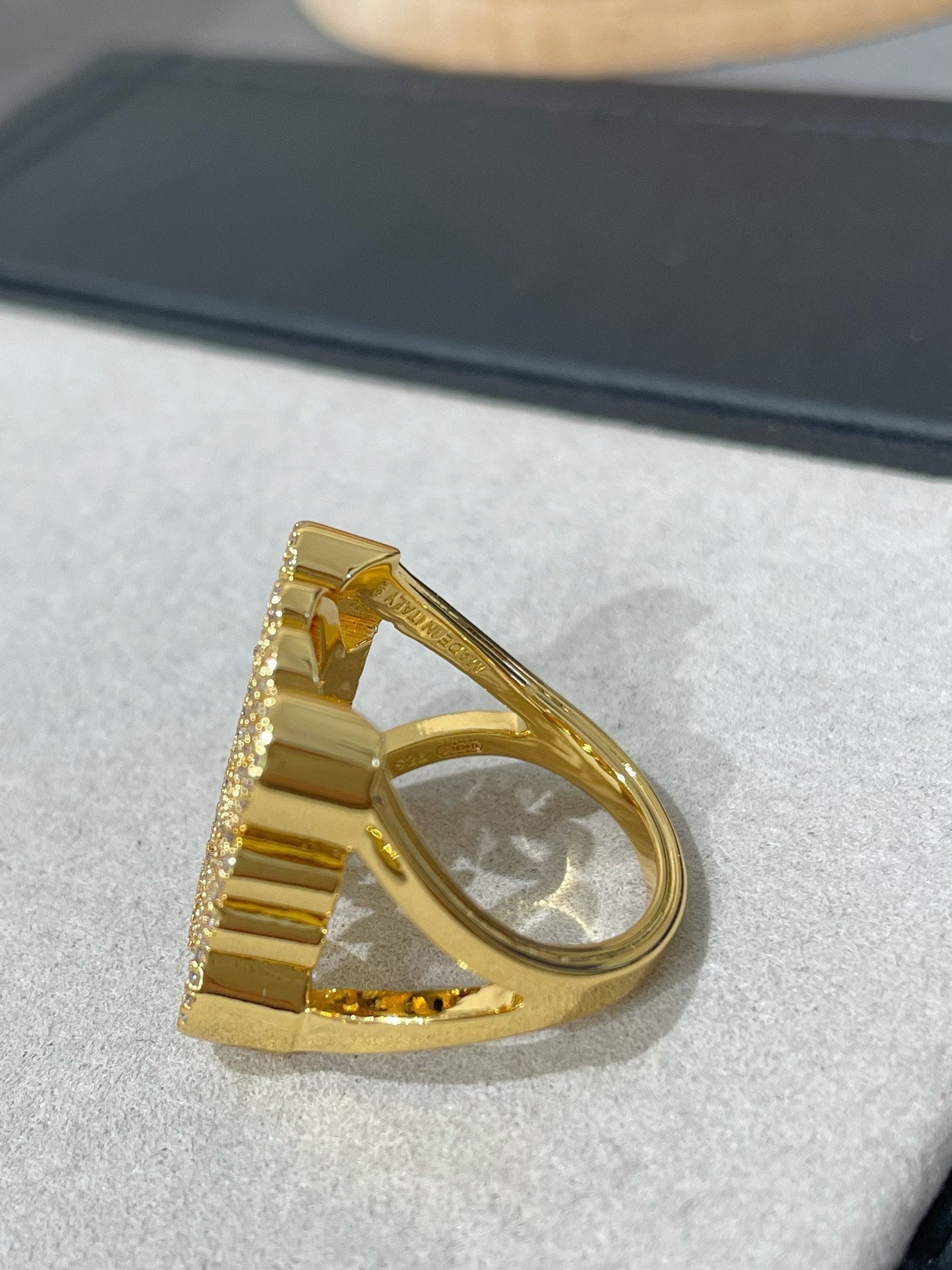 DIOR ANNAGRAM DIAMOND PAVED GOLD RING