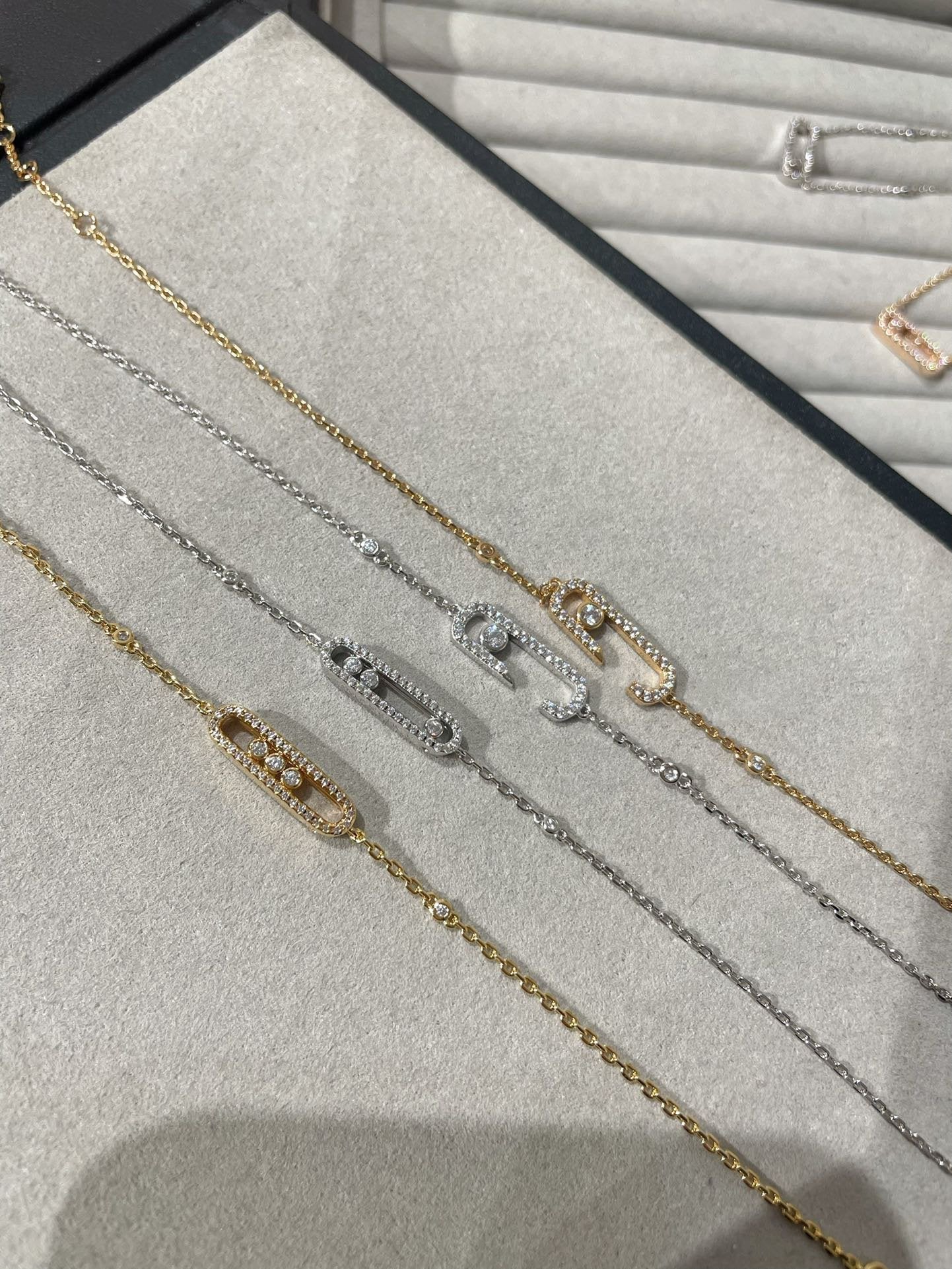 MESSIKA BABY MOVE DIAMOND BRACELET