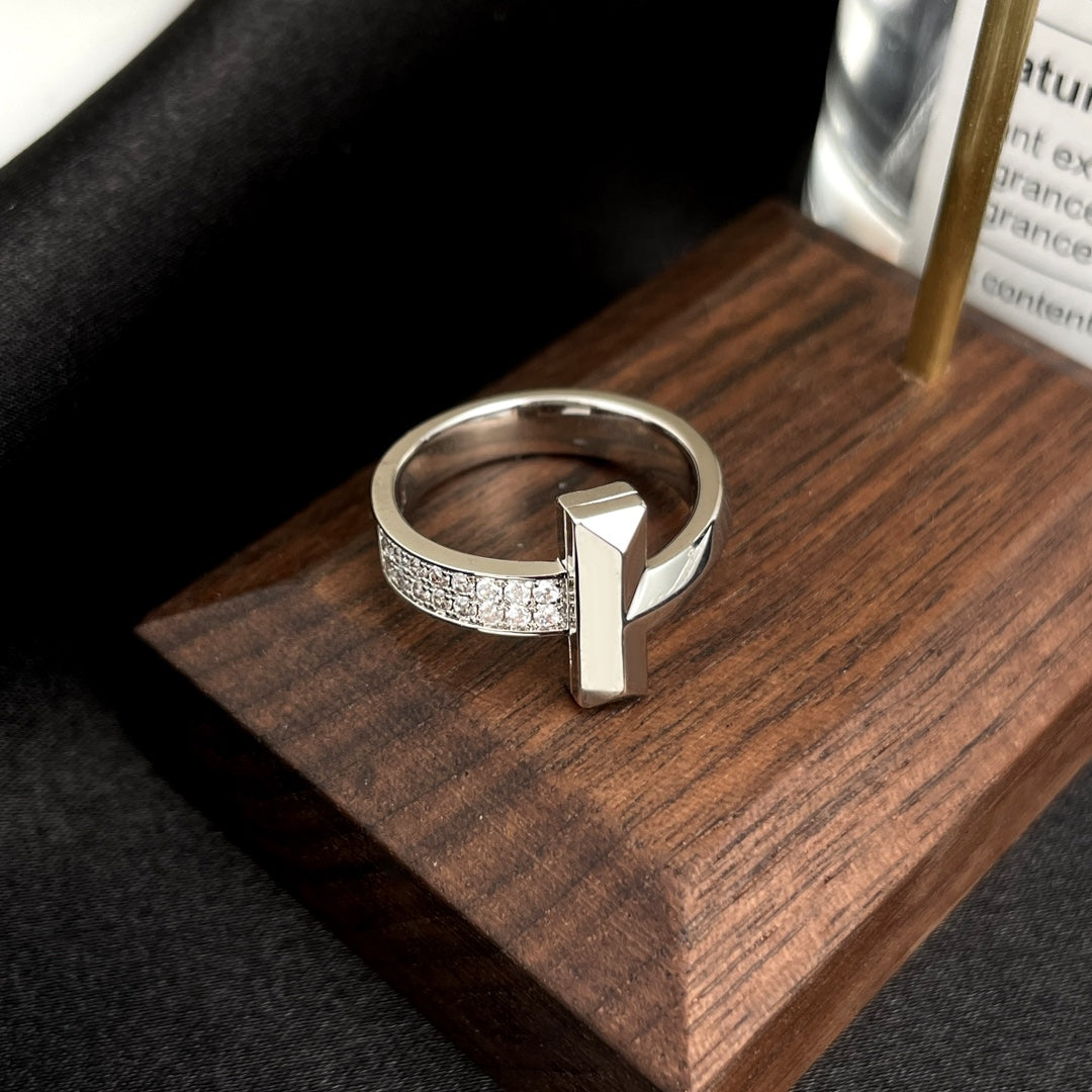 TIFFANY T WIDE DIAMOND RING