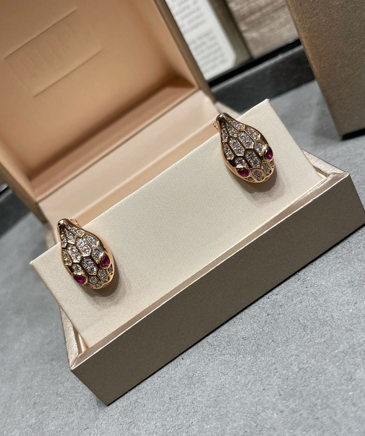 BVLGARI SERPENT DIAMOND STUD EARRINGS