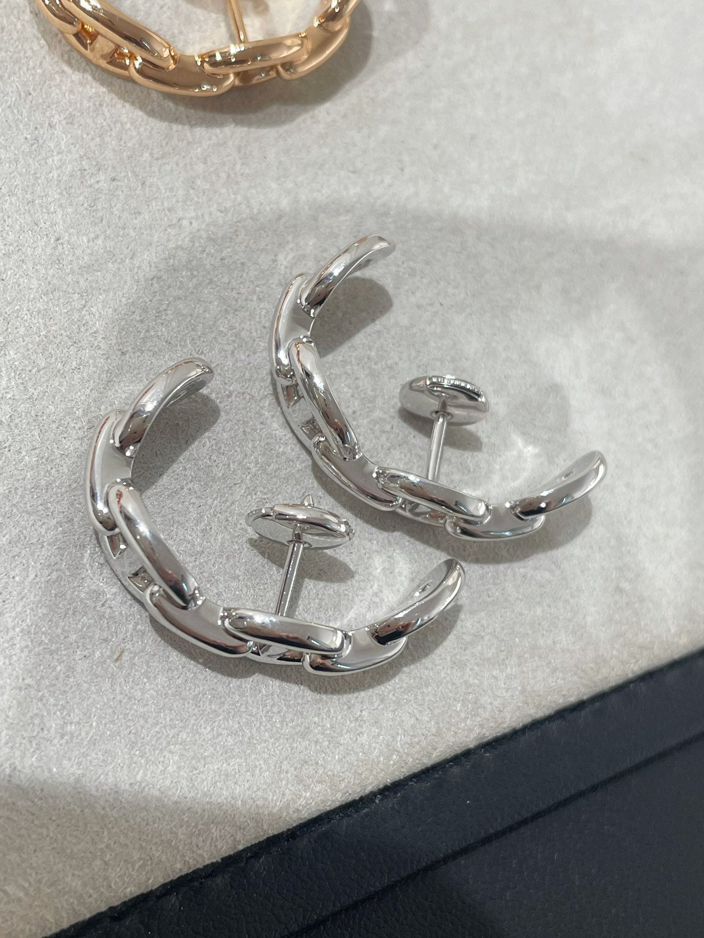 HERMES CHAINE ANCRE EARRINGS