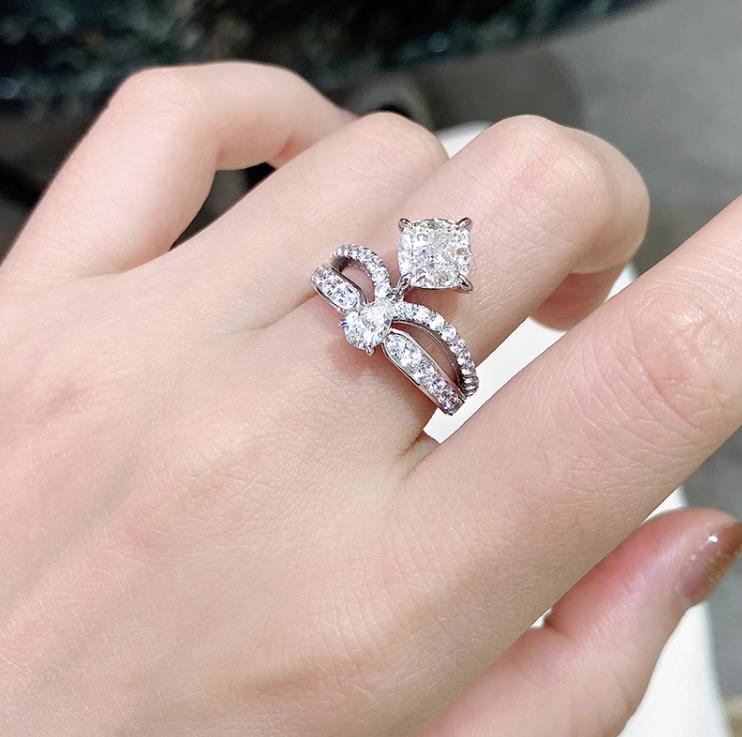 CHAUMET JOSEPHINE DIAMOND SILVER RING