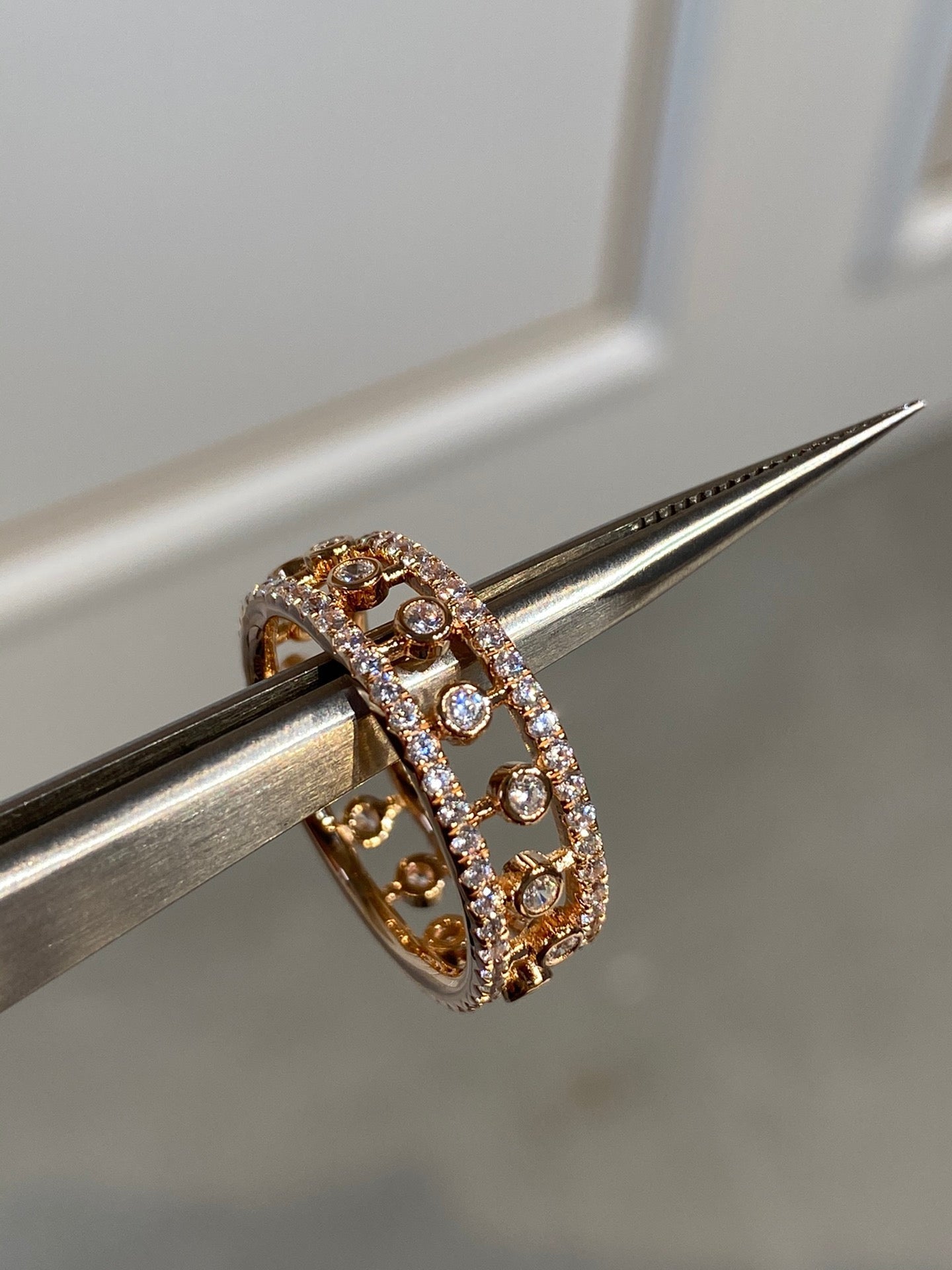 CHAUMET DEWDROP DIAMOND PAVED RING