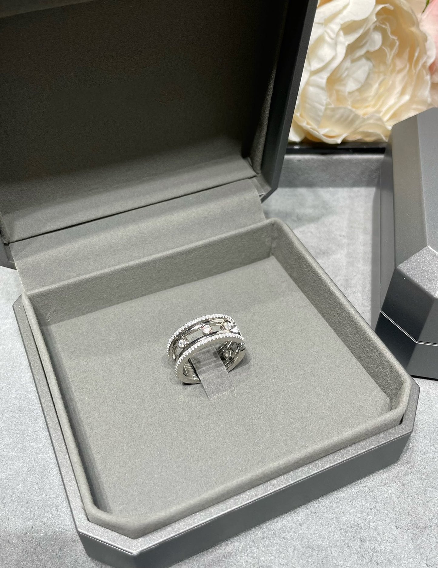 MESSIKA MOVE 10TH DIAMOND OPEN RING