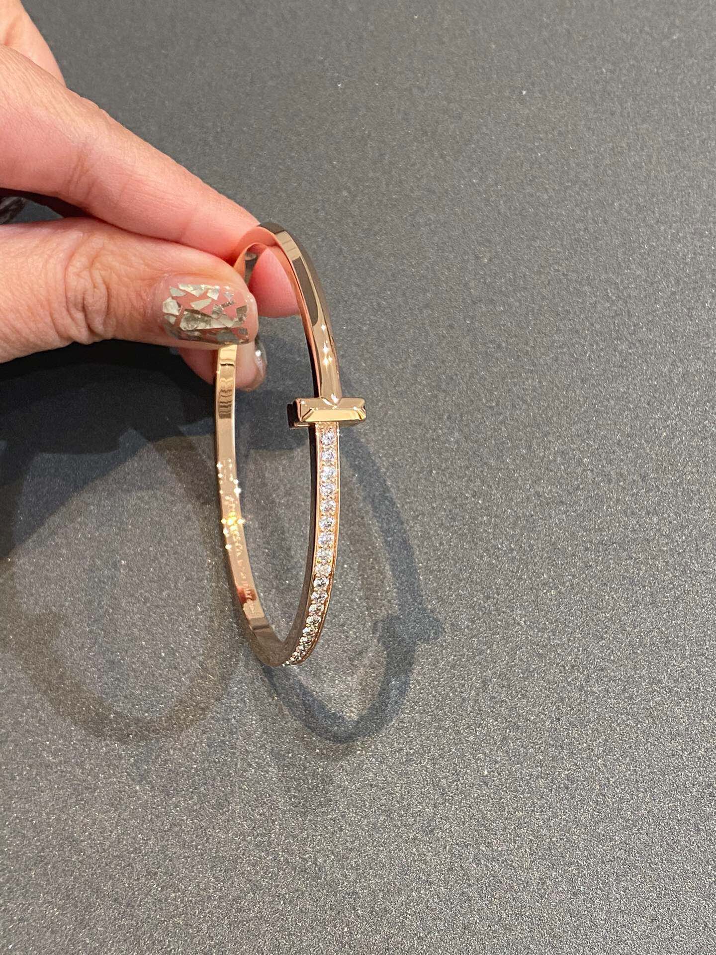 TIFFANY NARROW T1 HINGED BANGLE DIAMOND PINK GOLD